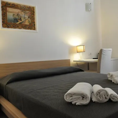 Rooms&breakfast Zefiro 3*