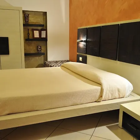 Guest house Rooms And Breakfast Zefiro 3*