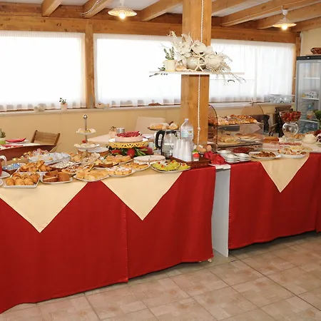 Rooms&breakfast Zefiro 3*