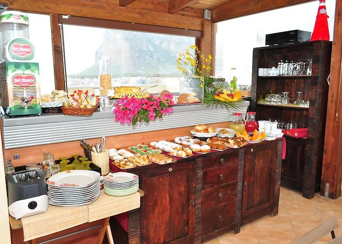 Rooms And Breakfast Zefiro 4*