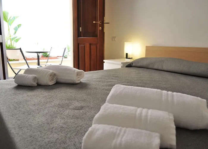 Rooms And Breakfast Zefiro Gasthof 4*